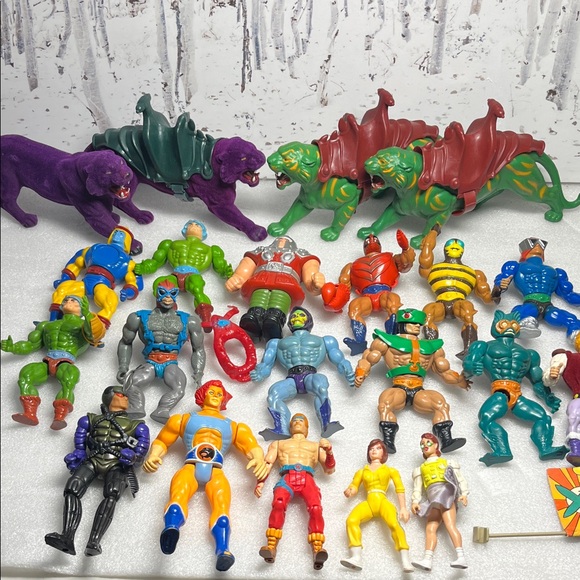 Vintage Masters of the Universe (MOTU) & Other Action Figures